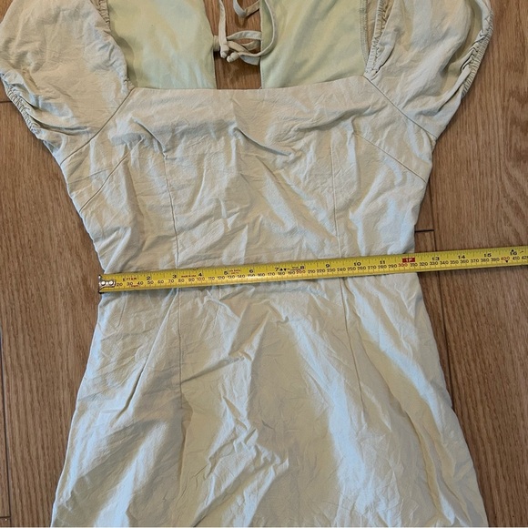 Kendall + Kylie Backless Puff Sleeve Tie Back Khaki Mini Dress | Light Green | S - Picture 14 of 16